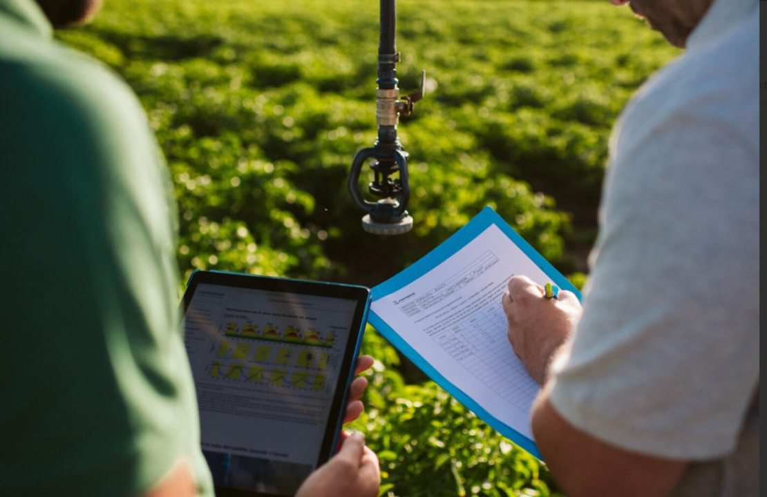 Through Step up for Ag, PepsiCo, Unilever and other major retail and food and beverage companies will provide  resources and training to farmer-facing organizations to support farmers in adop